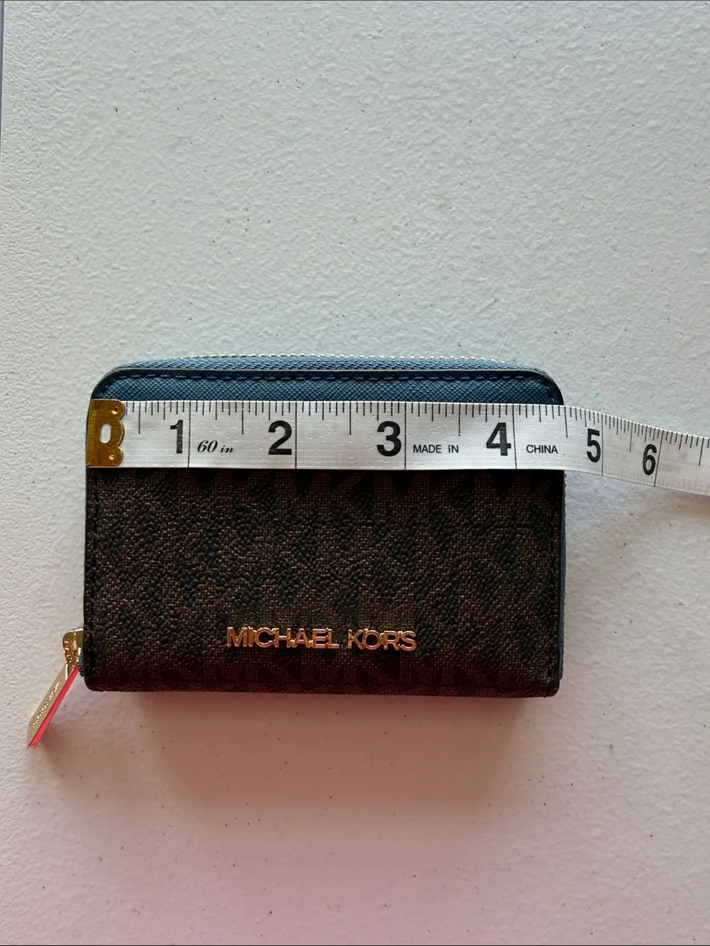 MICHAEL KORS Jet Set Small Zip Around Wallet